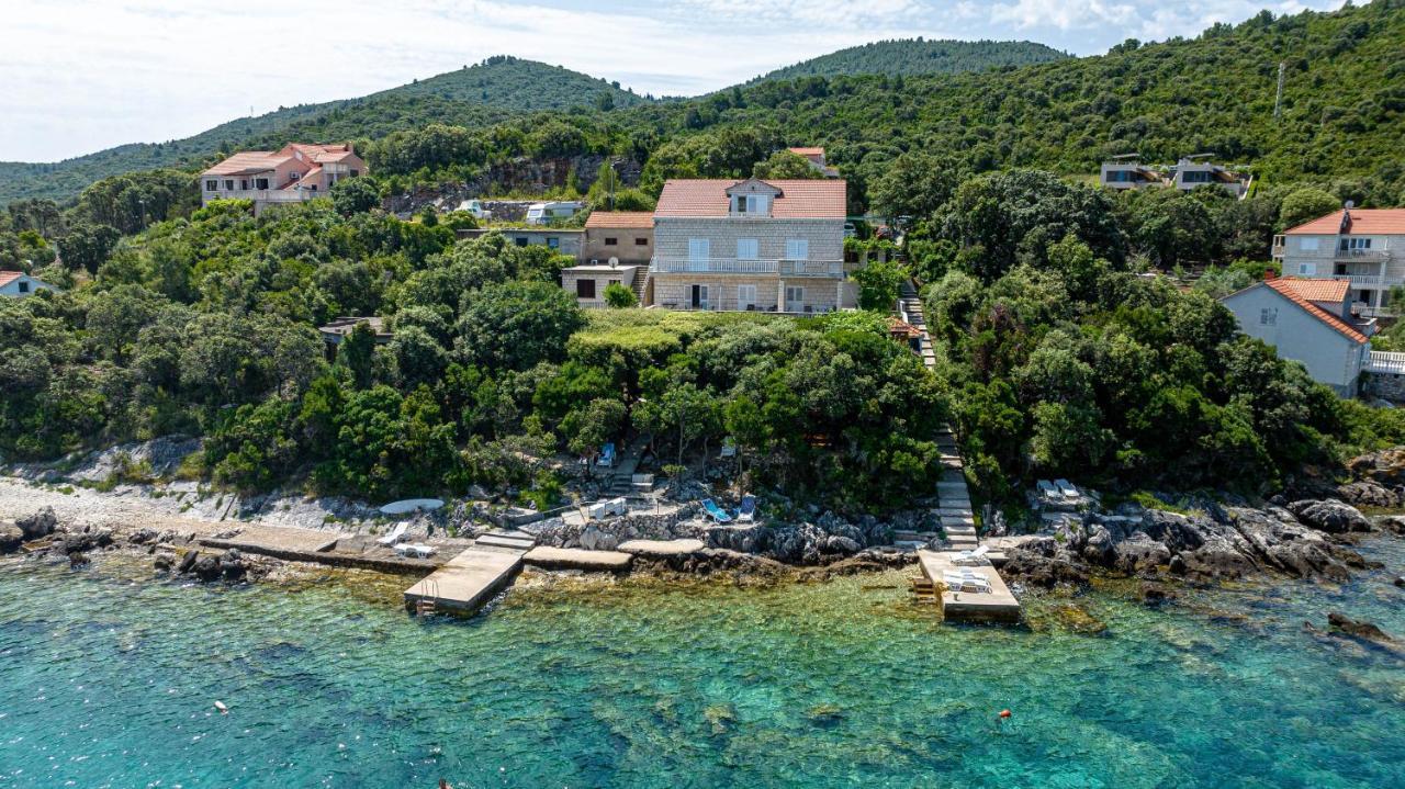 Apartments By The Sea Tri Zala, Korcula - 9237 Zrnovo Exterior photo